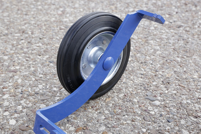 Усиленные подкаты под лыжи снегохода