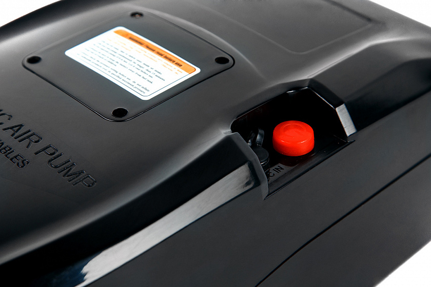 Электрический насос аккумуляторный  "Marlin GP-80 BD" 12 Вольт  для лодки ПВХ